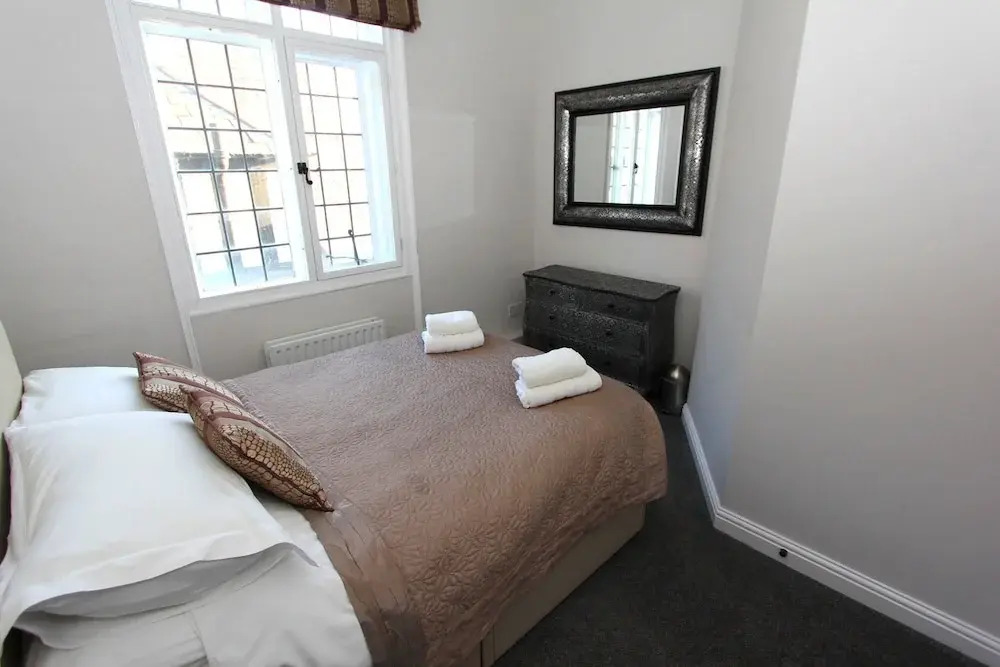 Commonhall Apartments, City Views