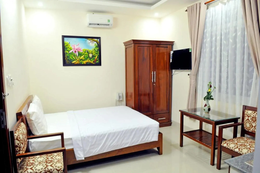 Lotus Apartment Hotel