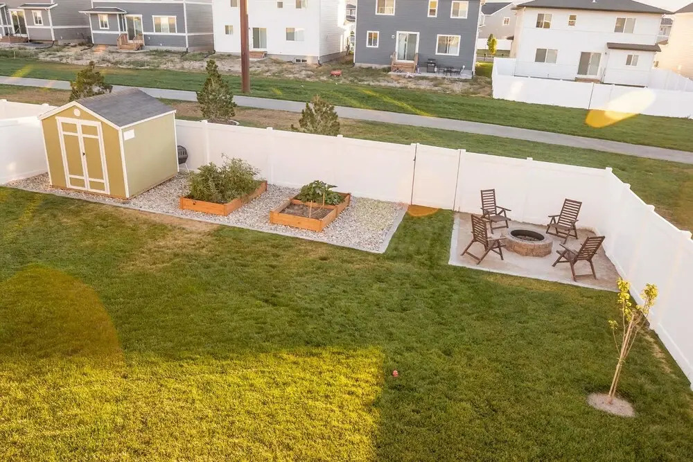 New Luxury Apt Close to Shops, Ski Resorts, and More
