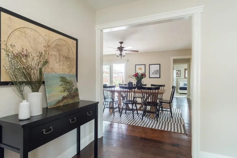 Glen by AvantStay Sleek Charming Home in Wine Country w Pool Hot Tub