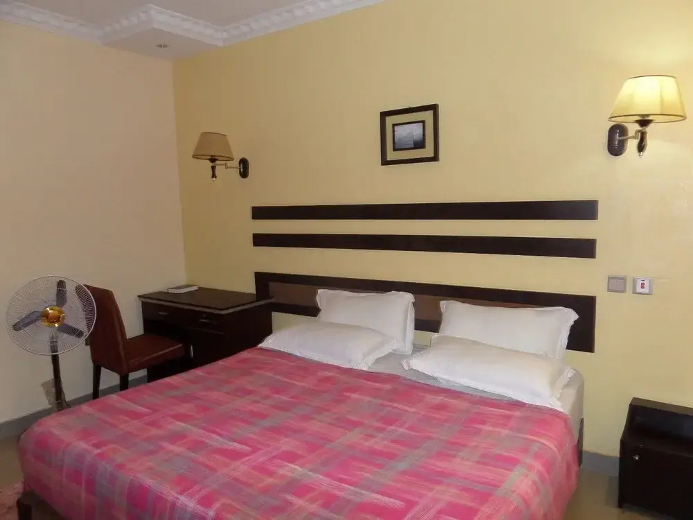 Spring Hill Hotel