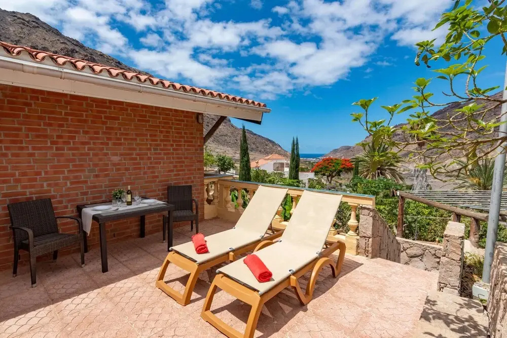 Casa de vacaciones con piscina compartida en Mogán II