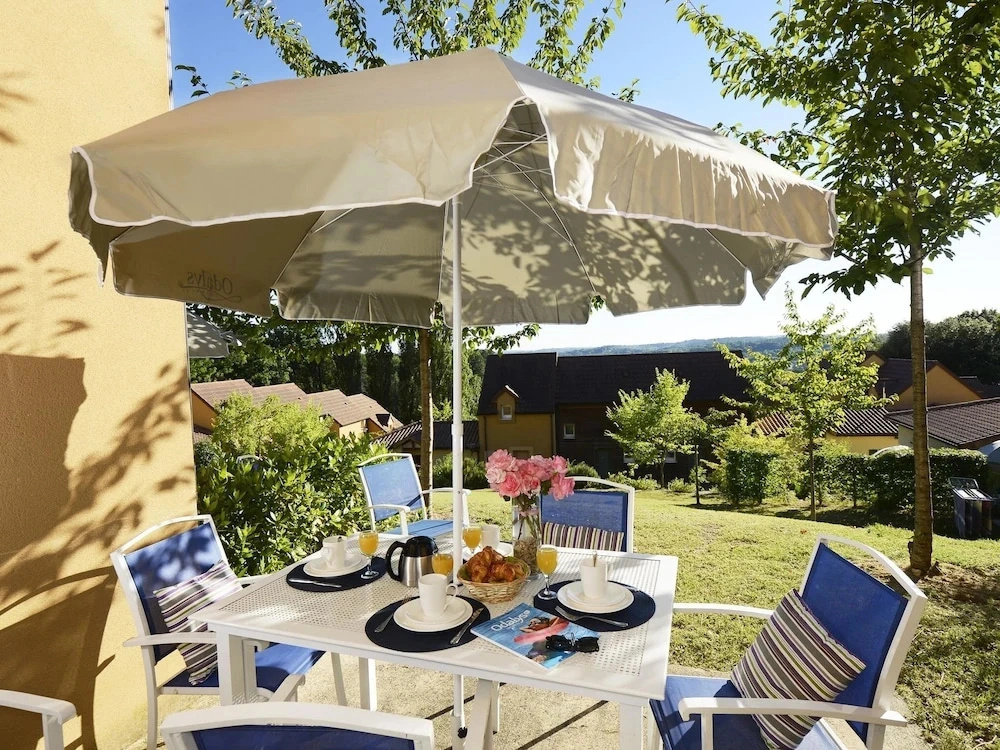 Holiday Home in Sarlat Near Castelnaud Castle