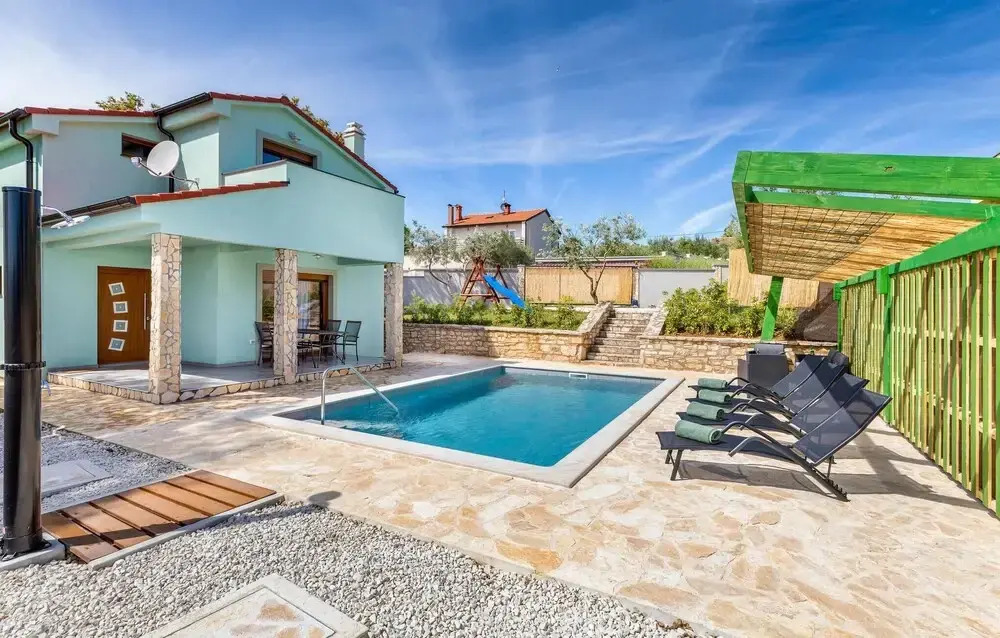 Awesome Home in Pula With Outdoor Swimming Pool, Wifi and 2 Bedrooms