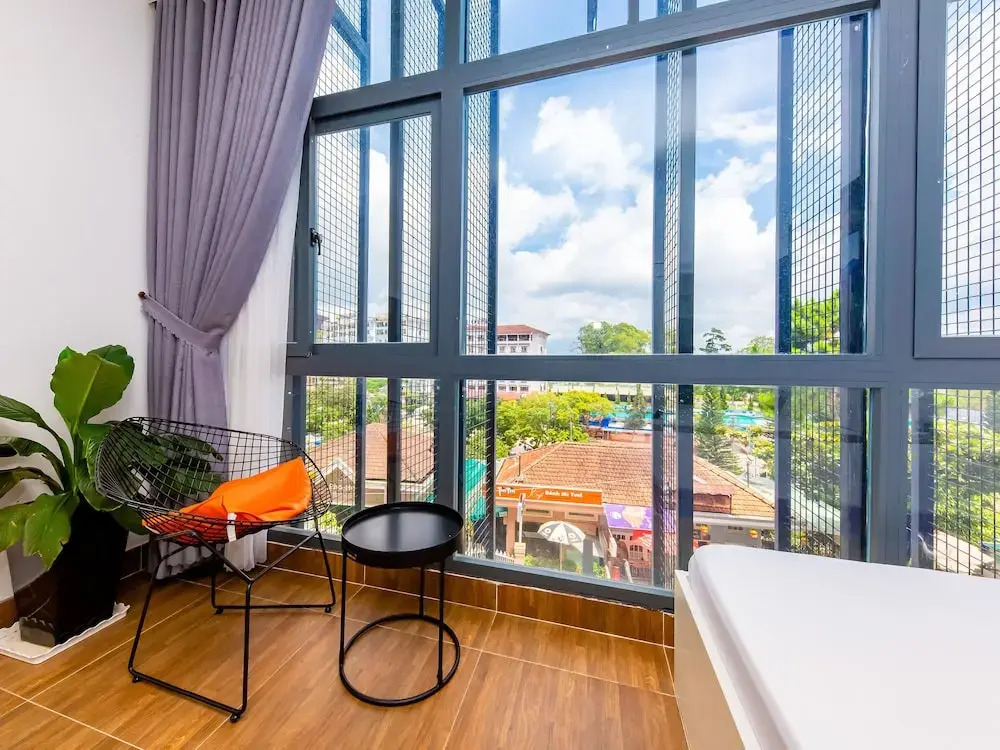 OYO 428 QA Hotel