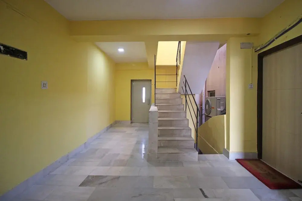 OYO 9081 Pallavi International Hotel