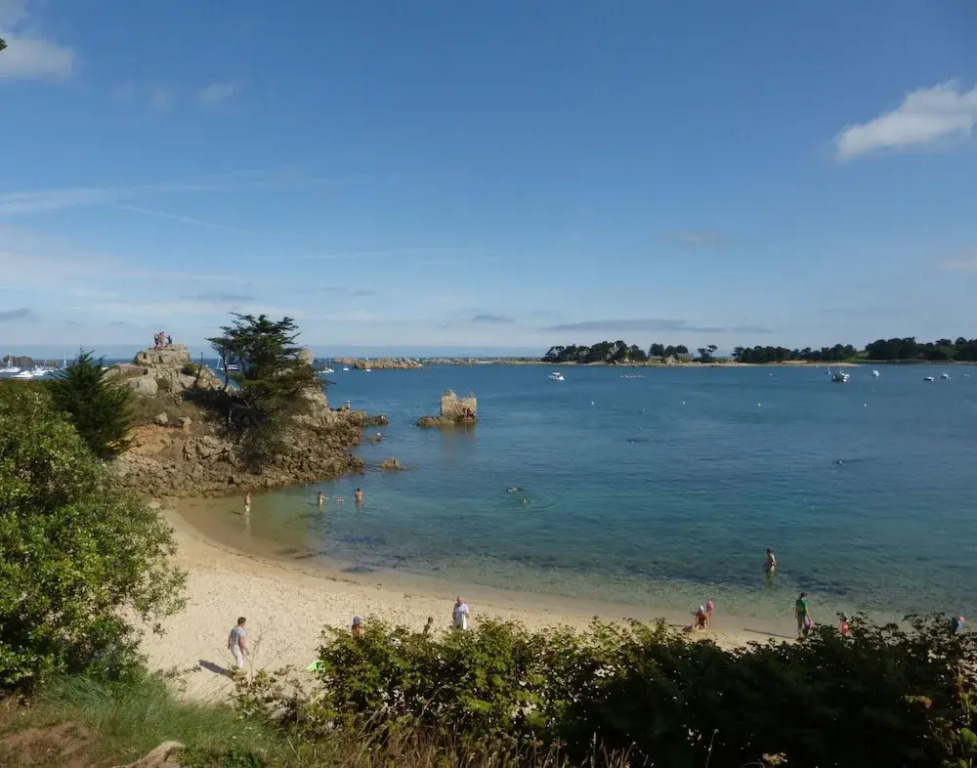 House in St. Quay Near Gr34 and Beaches
