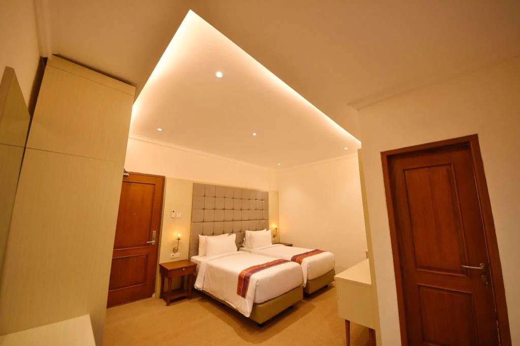 KHAS Ombilin Hotel