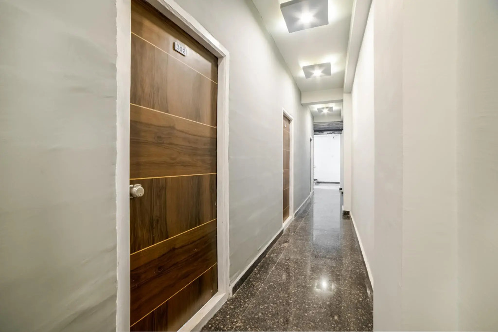 Hady Inn by OYO Rooms
