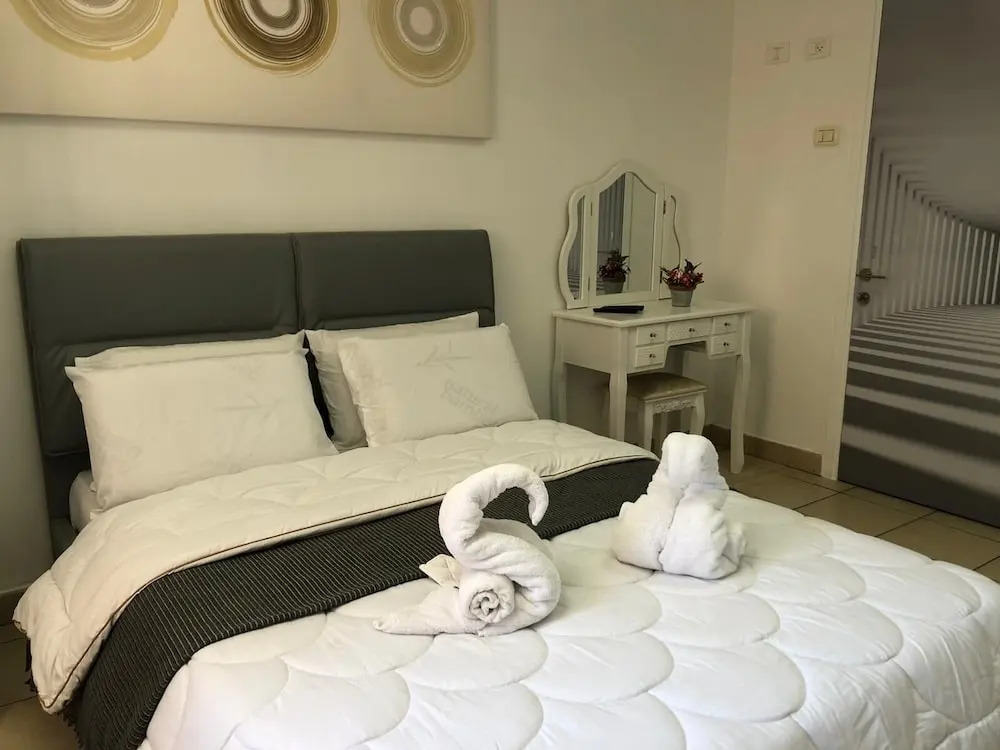 Sea Line Hotel From R&A Group
