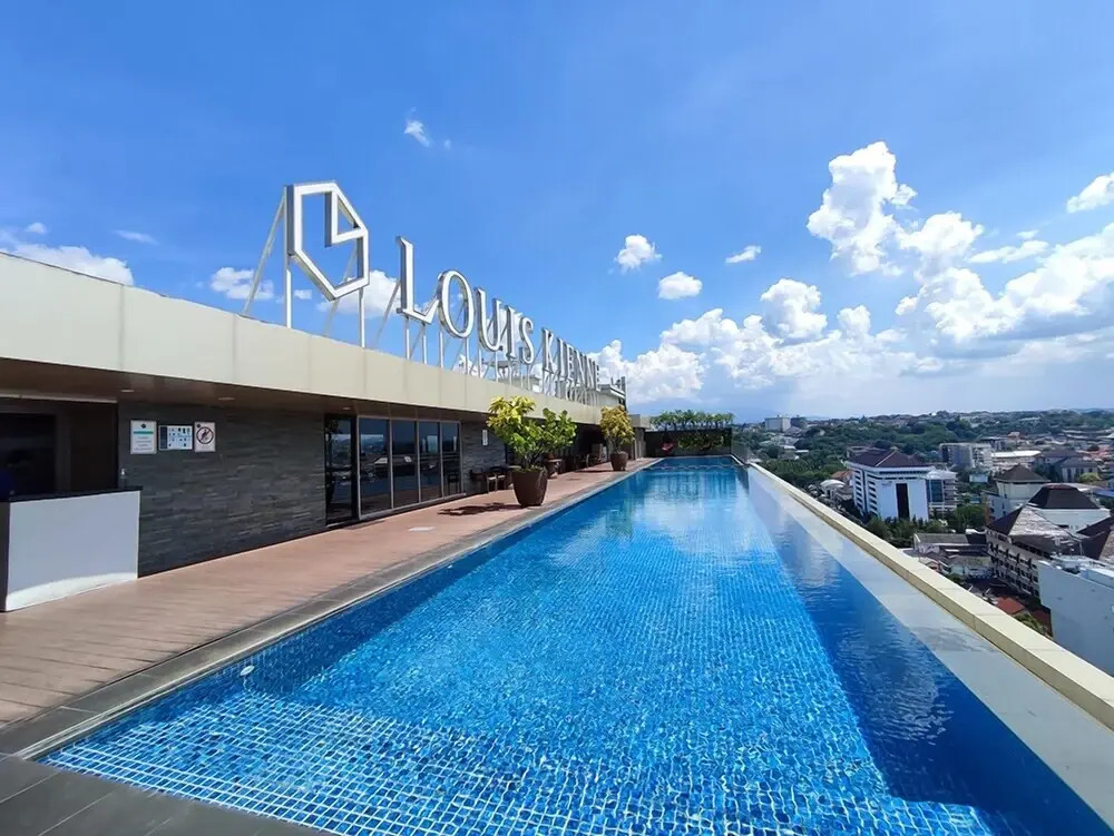 New Furnished Studio Room Apartment At Warhol (W/R) Residences