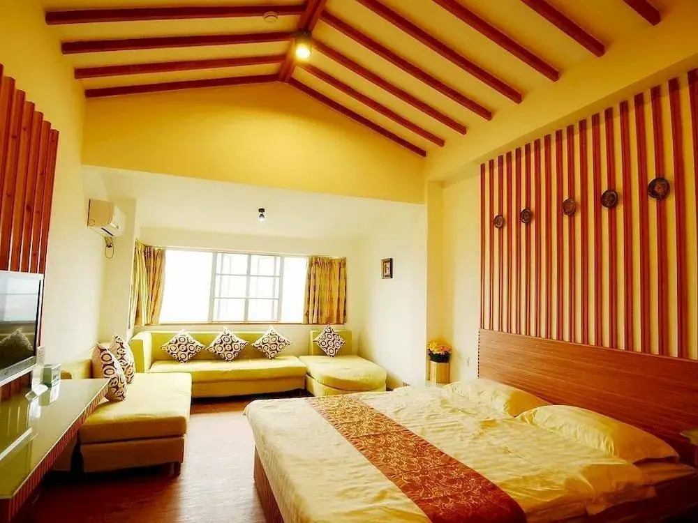 Yangshuo 9 Time Hotel