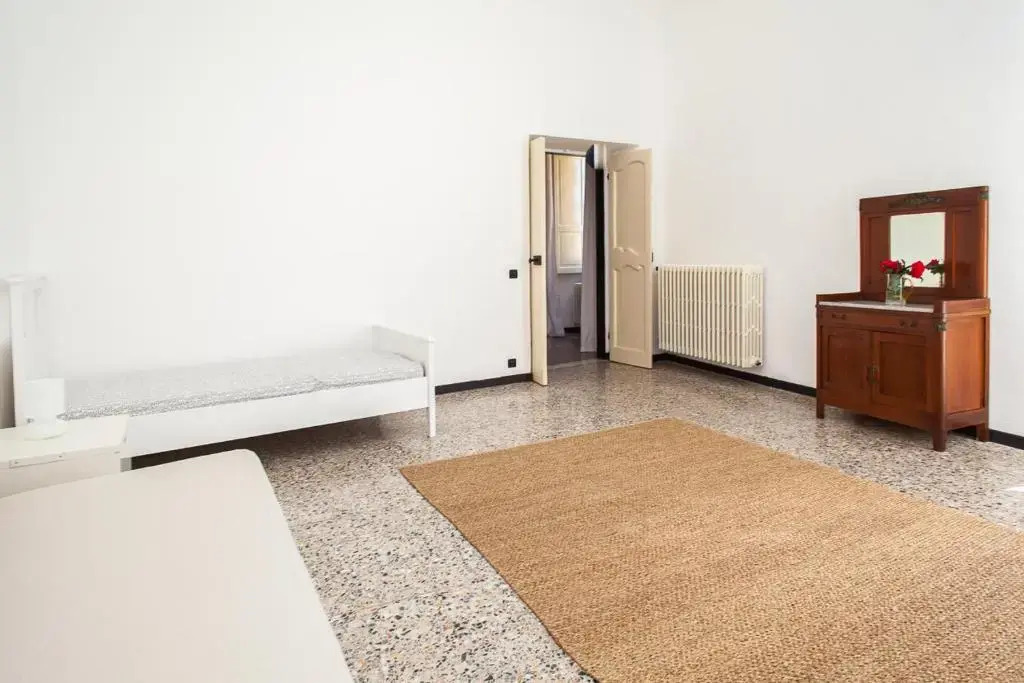 Casa Carducci - Spacious historical home close to the beach