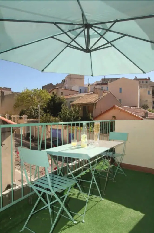 Studio avec Terrasse à 2 personnes possibilité en supplément 3 a 4 personnes