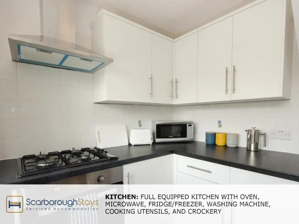 Candler Lodge - 3 BEDROOM TOWNHOUSE WITH PARKING - PATIO AREA & SEATING
