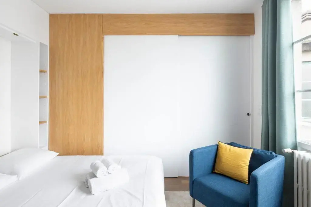 Le Cinq by Cocoonr