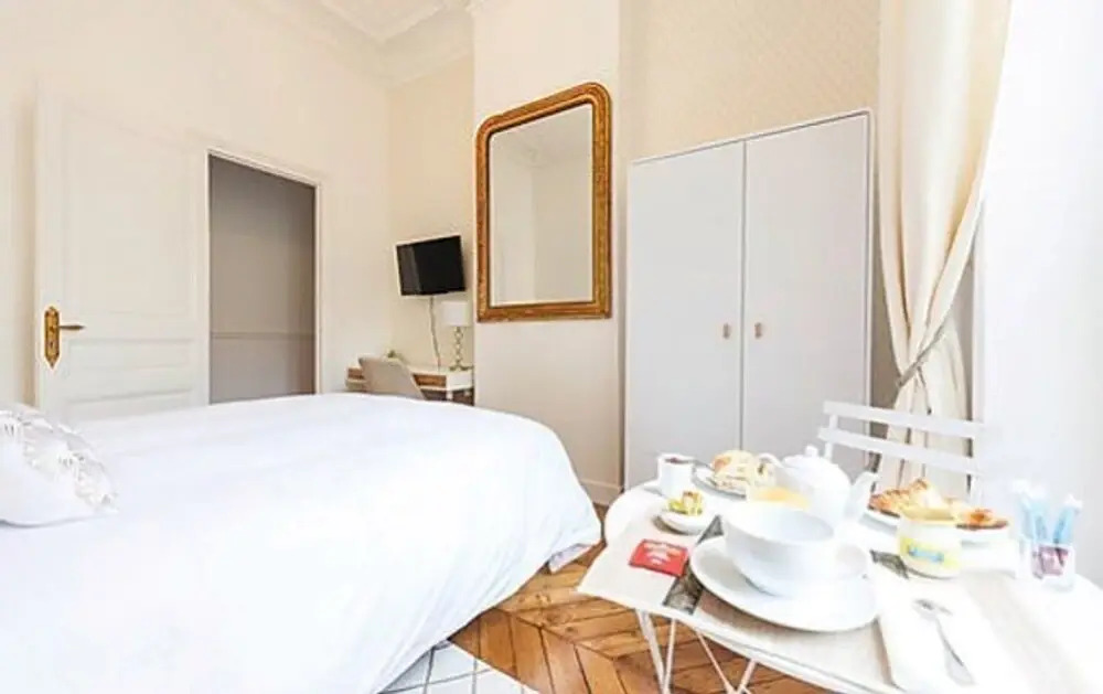 Maison de Lignières - Guest House - Paris quartier Champs-Elysées