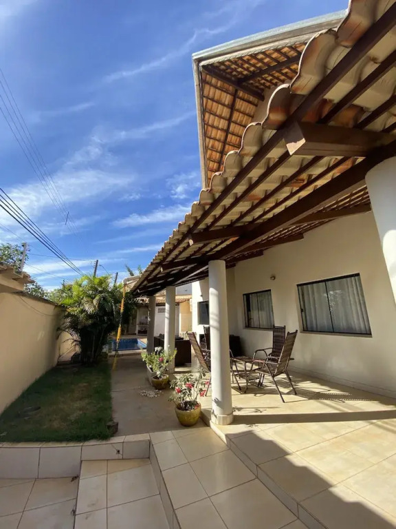 Sobrado - Px JK 5 quartos e 3 suites