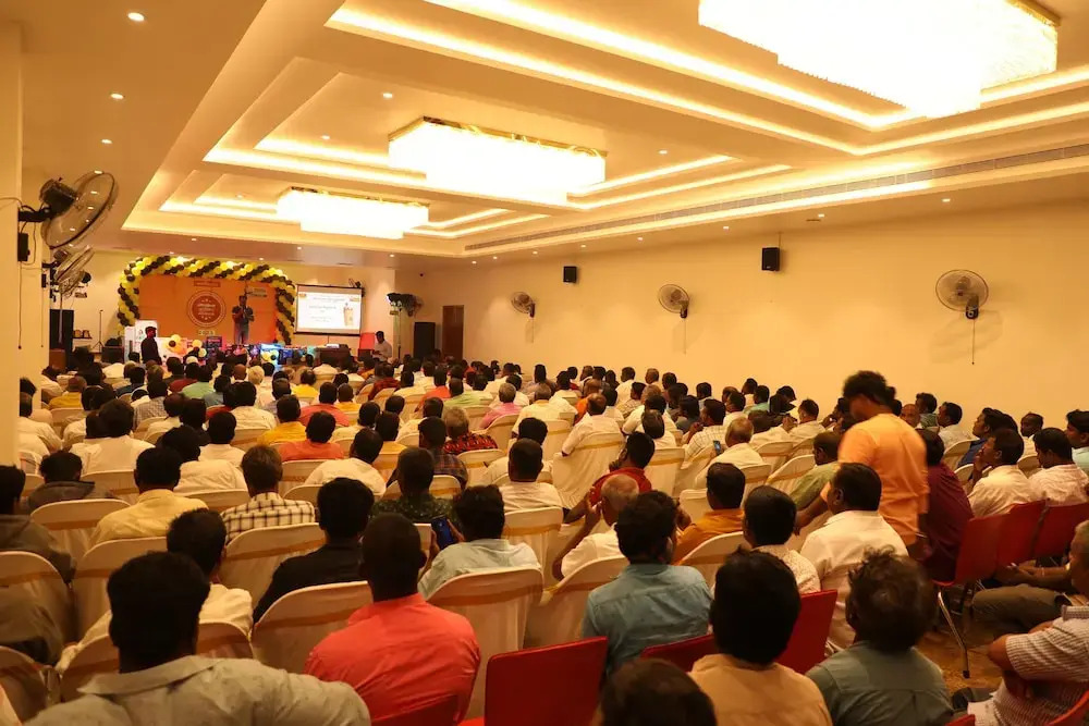 Ellora Hotel