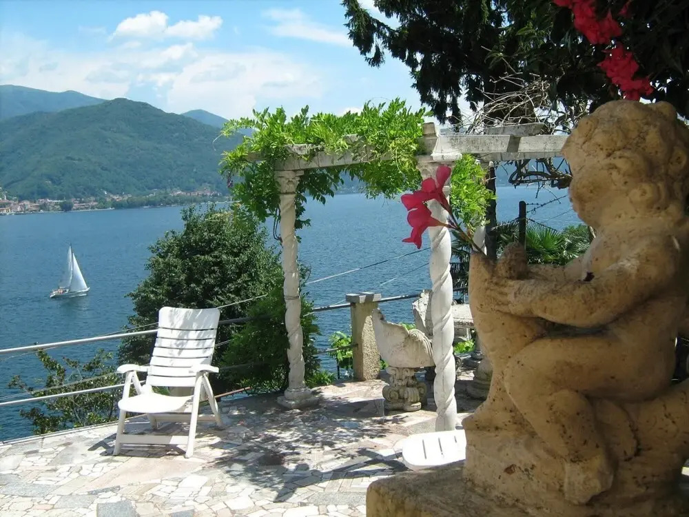 Bild Lago Maggiore Apartment With Lake View and Panoramic Terrace