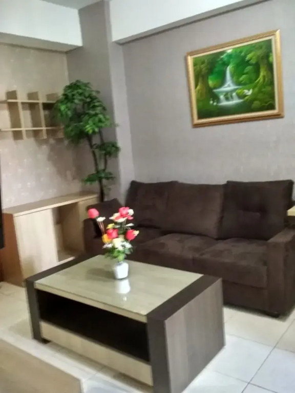 Puspita Green Lake View Apartment