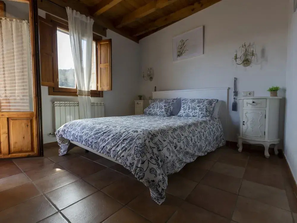 Chalet in Toba With Garden & Fireplace
