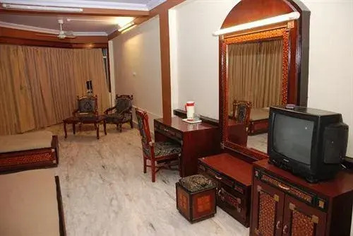 Shahee Resorts
