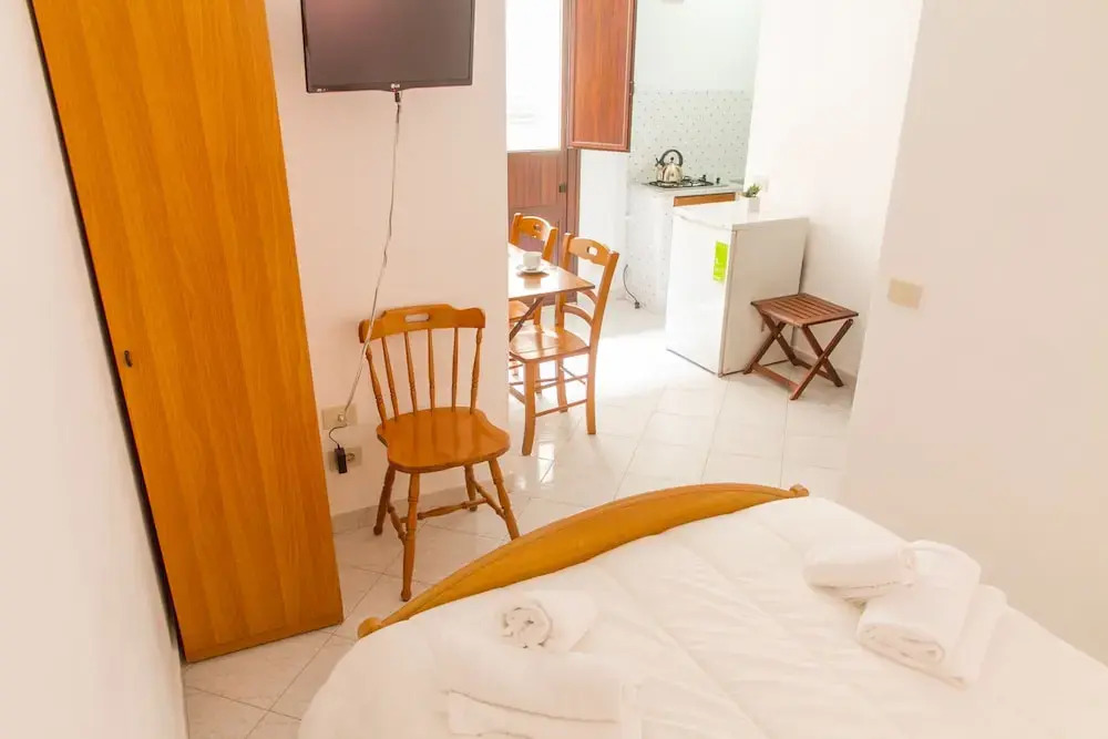 Bordonaro Mini Studio