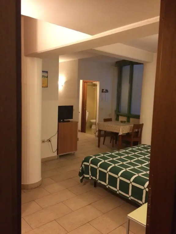 "2 pax Studio, Month to Month Lease, Utility Costs Included"