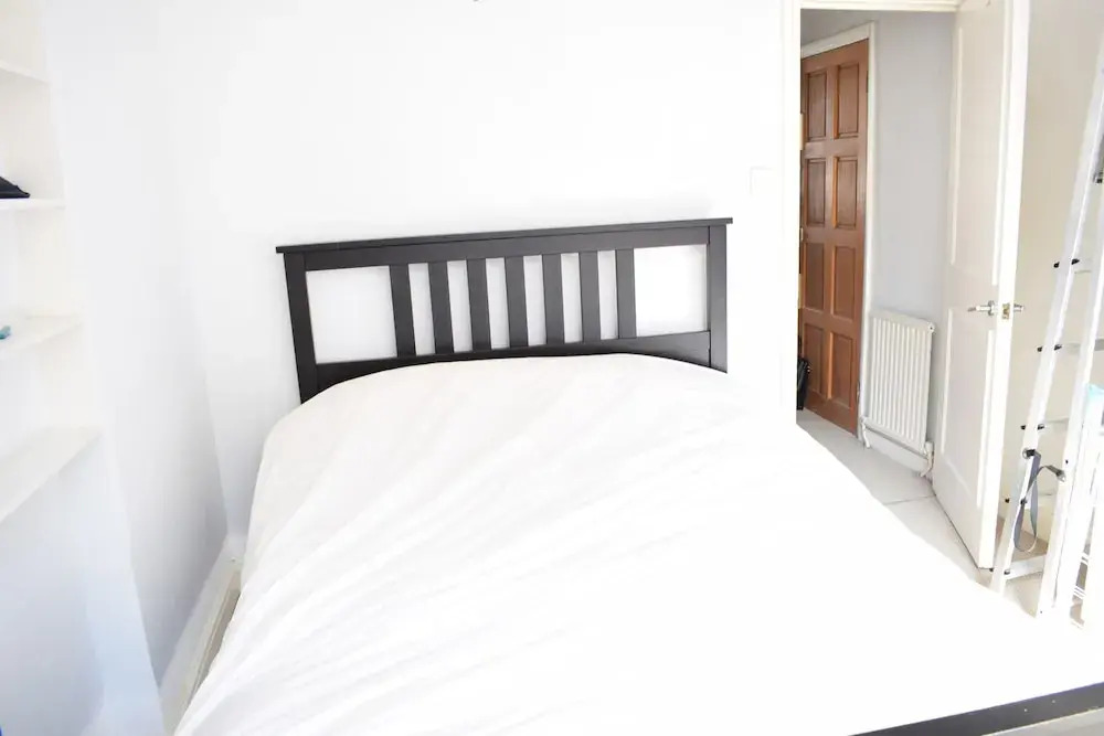 Central Location 1 Bedroom Flat