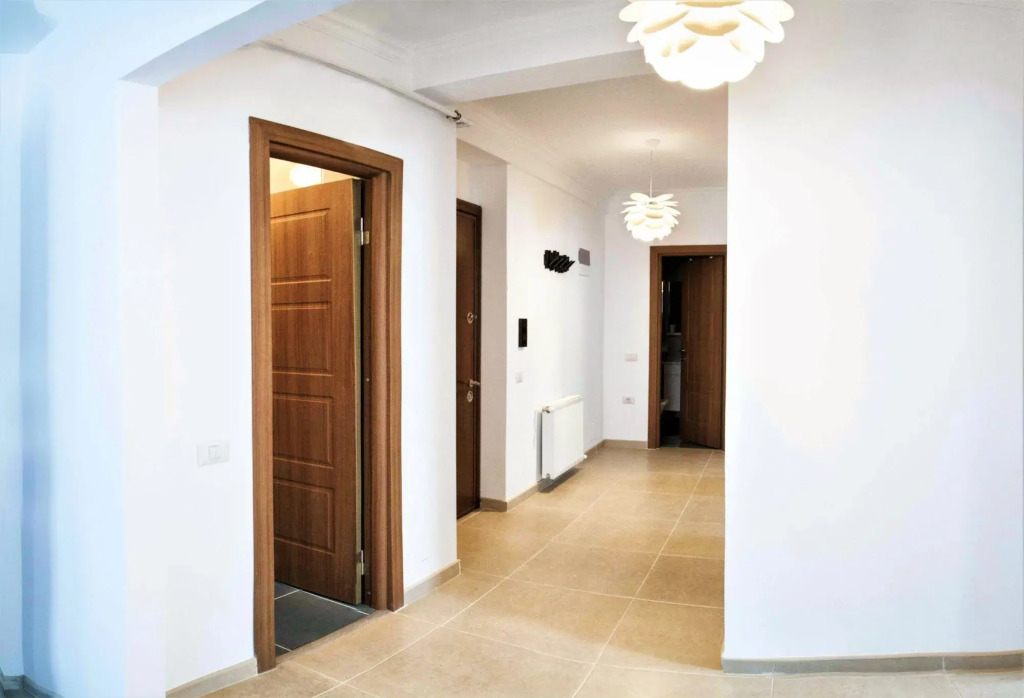 Solid Residence Mamaia