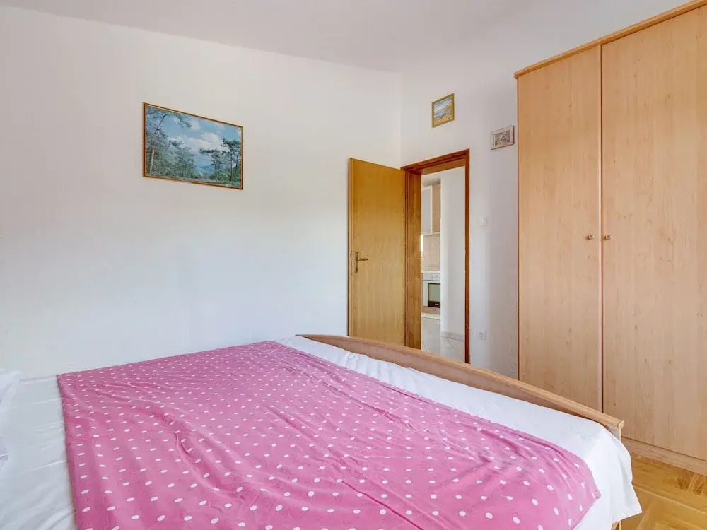 Apartment Lucija near Trogir