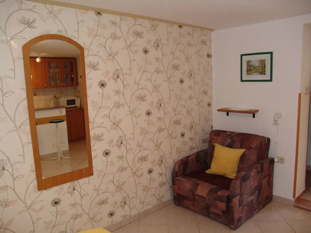 Apartments and Room Boris