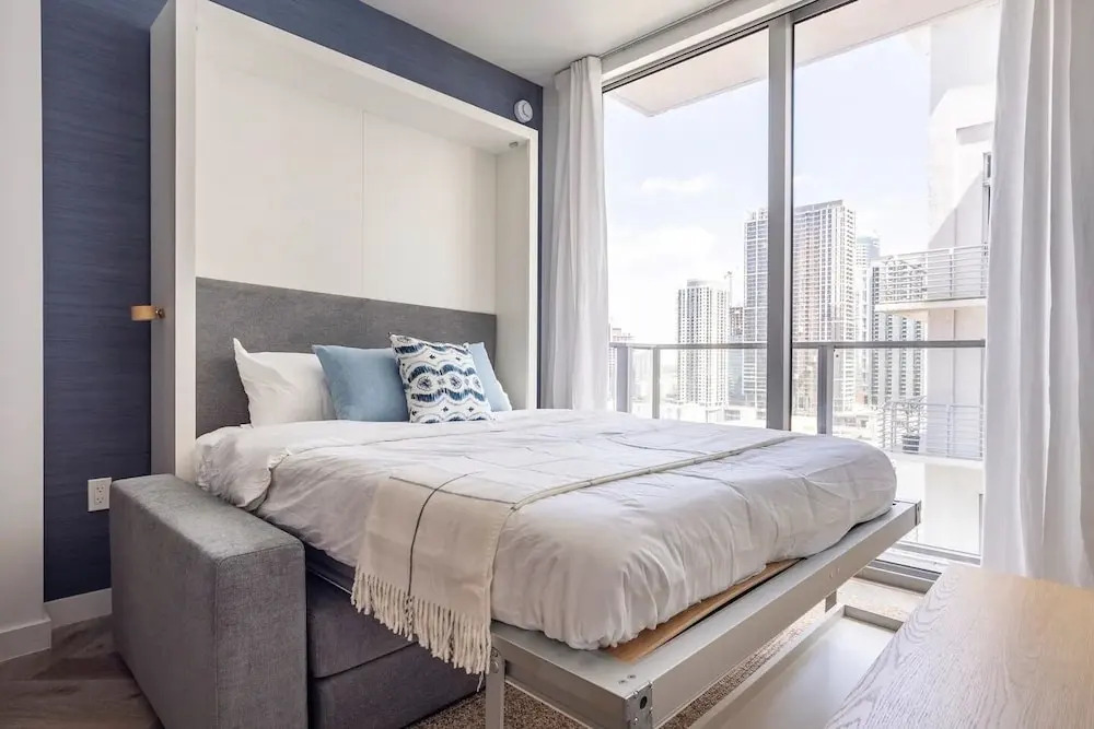 Boutique Condo In Dt Miami Perfect For Couples/fam 1 Bedroom Condo