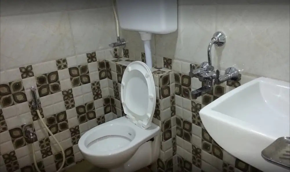 FabHotel Royal Residency Kurla