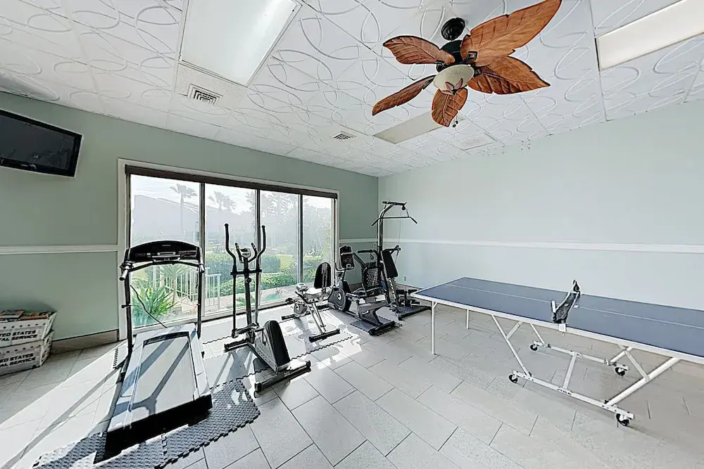Sparkling Gulf-front W/ Pool & Hot Tub 2 Bedroom Condo