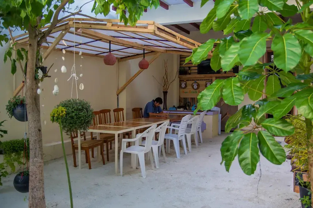 Отель Kuri Beach View Inn