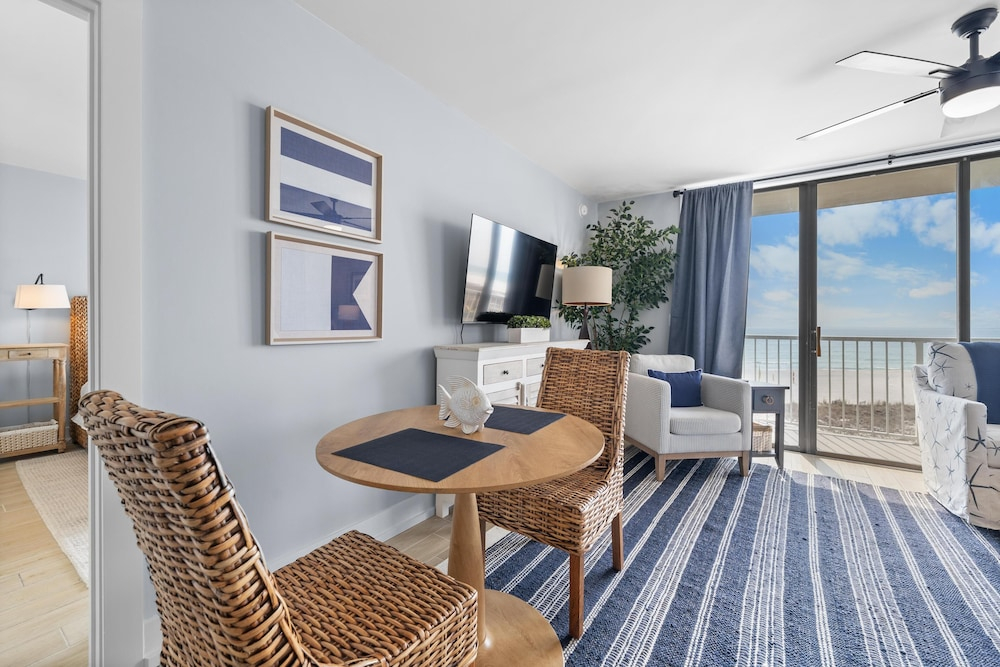 Seaside Beach & Racquet 3501