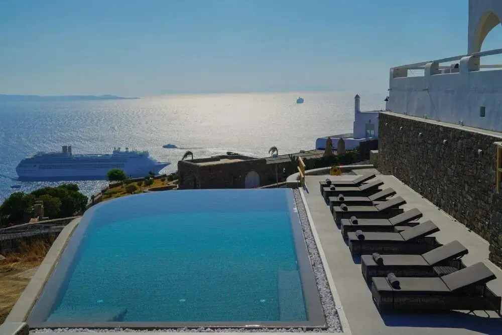 Cloud Nine Villa