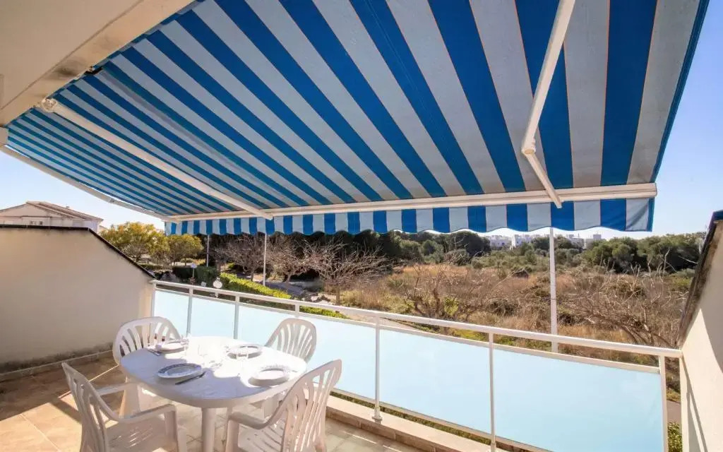 Canaret A Apartamento en segunda línea de playa Albert Villas
