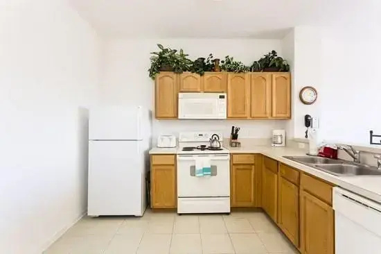 Simple Style Florida Fun by Five Star Vacation Homes
