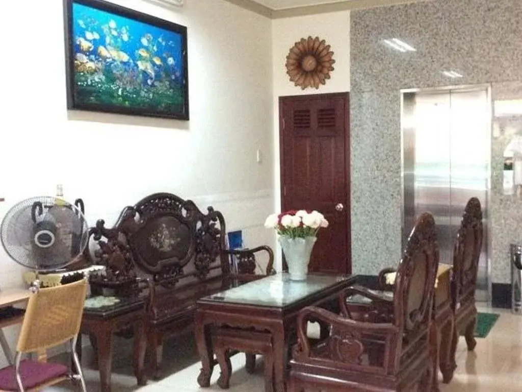 Thanh Tùng Hotel