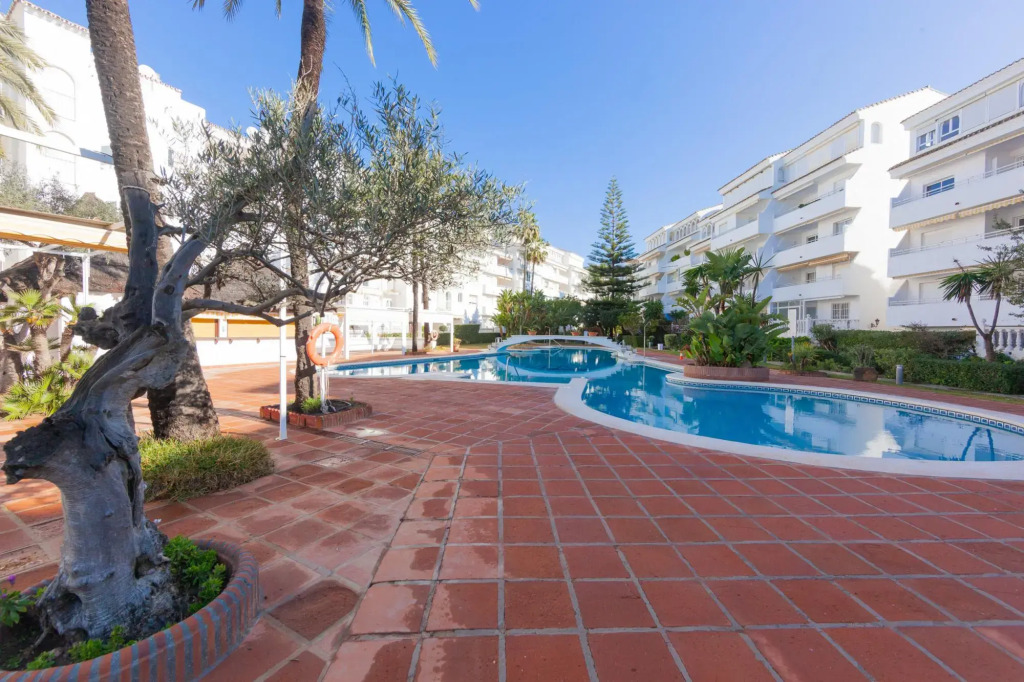Playa real beach apartment Marbesa