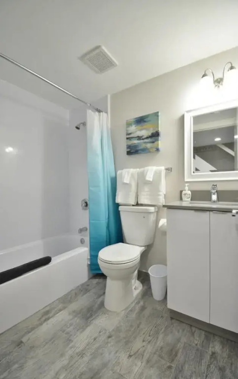 Amazing & Stylish Hobe Loft Cozy Beach Unit 3