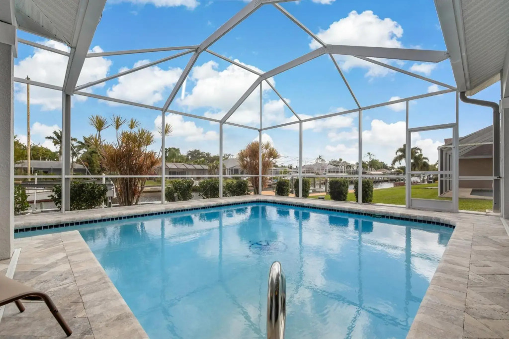 STUNNING Gulf Access Villa with Heated Pool - Villa Southern Paradise - Roelens Vacations