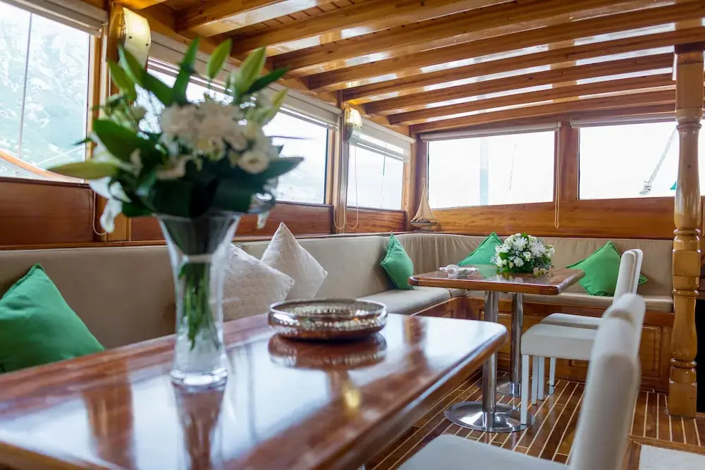 Dm Yachting - 7 Night Cruise Sun-Sun