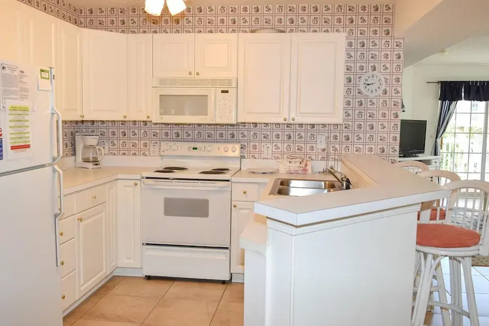 Ocean Pointe A9 by Seaside Vacations