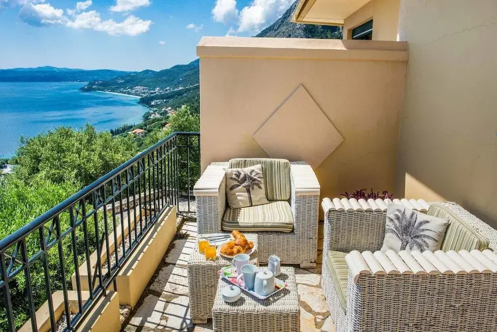 Villa Theaya