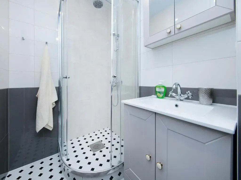 Gonsiori 7 Lux Apartment