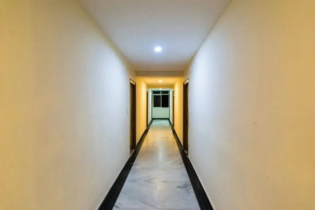 Shree Darshini Guest House by OYO Rooms